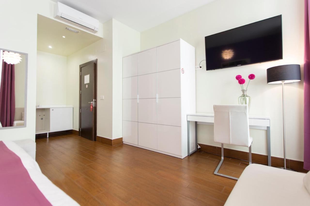 Habitaciones Amelia Alicante Exterior foto